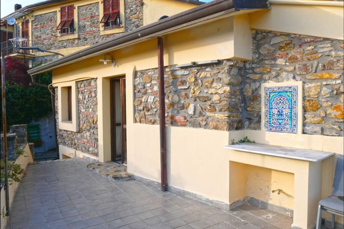Image No.49-5 Bed Village House for sale