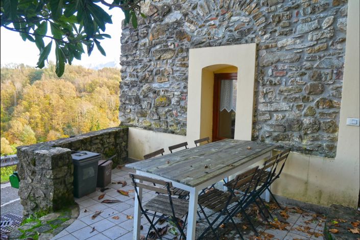 Image No.5-5 Bed Village House for sale