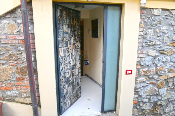 Image No.7-5 Bed Village House for sale