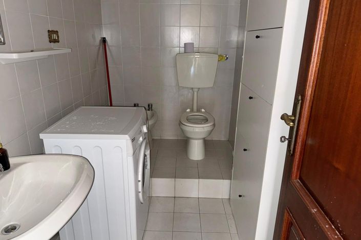 Image No.12-2 Bed Apartment for sale