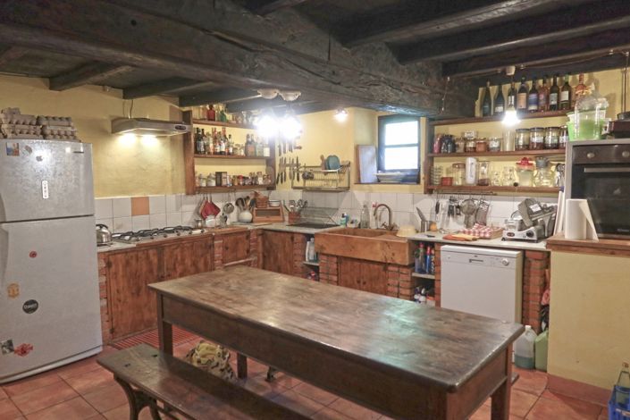 Image No.13-Propriété de 8 chambres à vendre à Comano