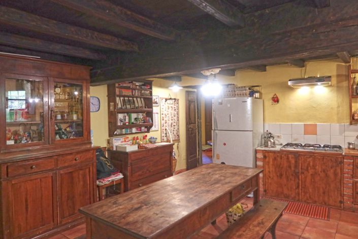 Image No.14-Propriété de 8 chambres à vendre à Comano