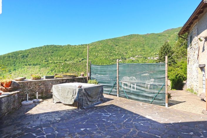 Image No.35-Propriété de 8 chambres à vendre à Comano