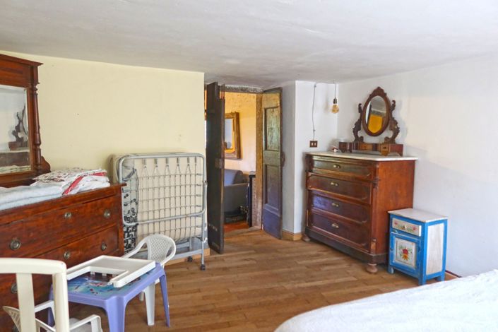 Image No.43-Propriété de 8 chambres à vendre à Comano