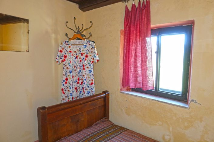 Image No.46-8 Bed Property for sale