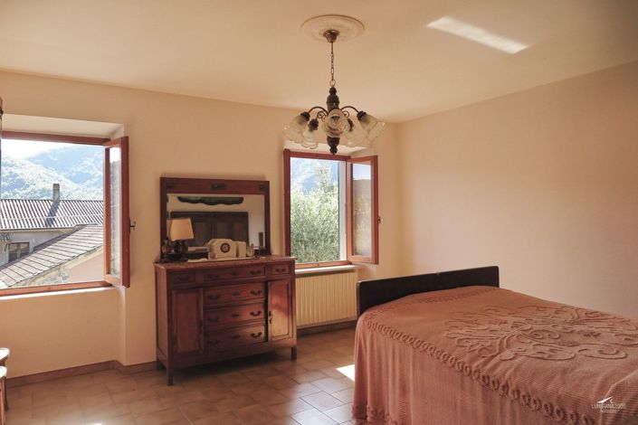 Image No.23-Propriété de 4 chambres à vendre à Tresana