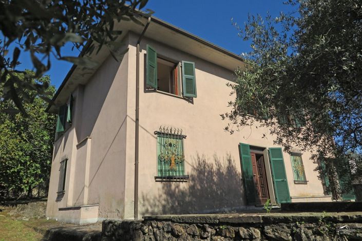 Image No.3-Propriété de 4 chambres à vendre à Tresana
