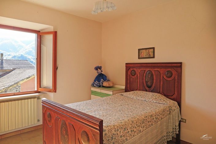 Image No.33-Propriété de 4 chambres à vendre à Tresana