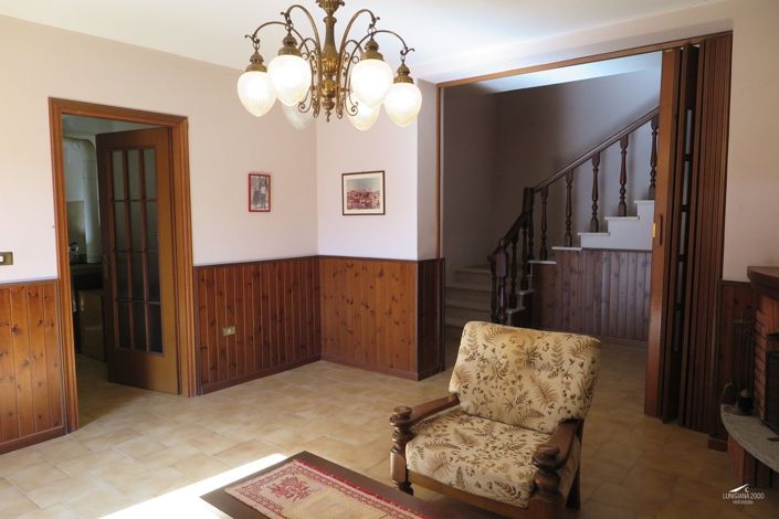 Image No.4-Propriété de 4 chambres à vendre à Tresana