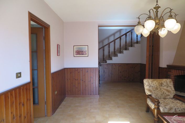 Image No.5-Propriété de 4 chambres à vendre à Tresana