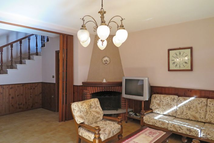 Image No.7-Propriété de 4 chambres à vendre à Tresana