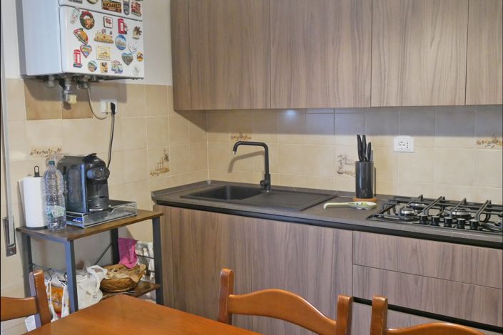 Image No.8-3 Bed Apartment for sale