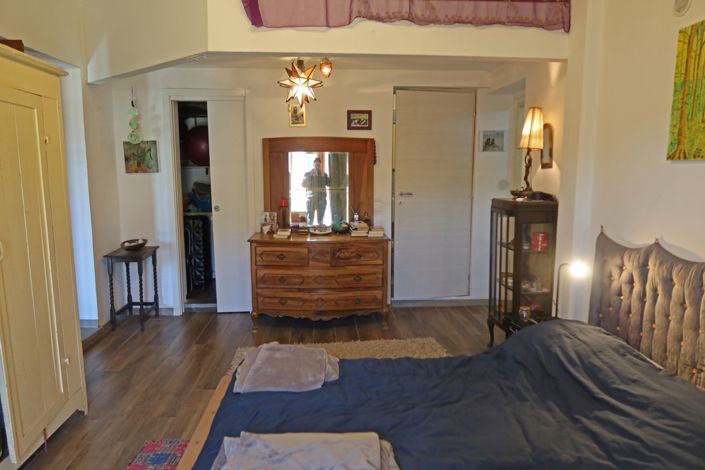 Image No.20-3 Bed Farmhouse for sale