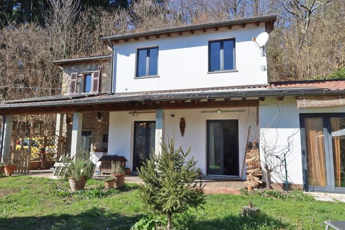 Image No.4-3 Bed Farmhouse for sale