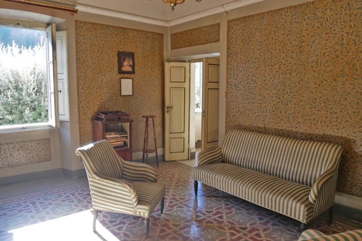 Image No.13-3 Bed Property for sale