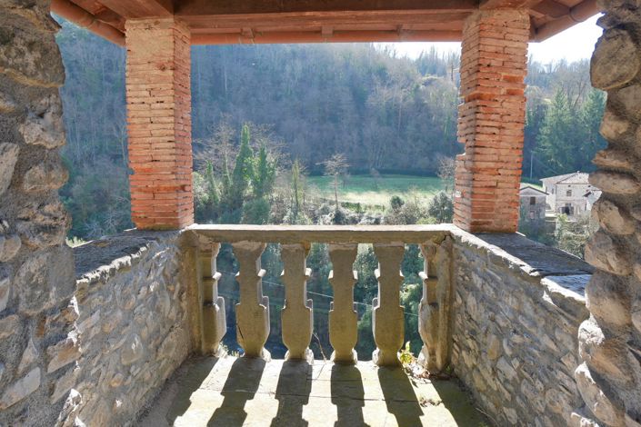 Image No.37-3 Bed Property for sale