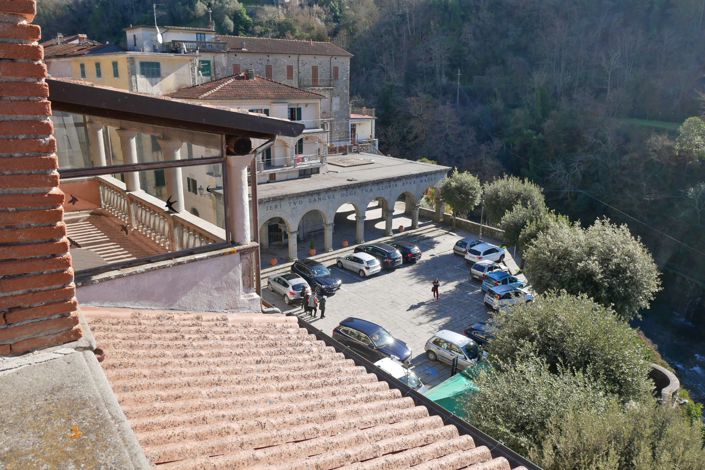 Image No.39-3 Bed Property for sale