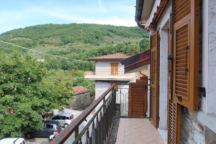Image No.13-Maison de village de 2 chambres à vendre à Casola in Lunigiana