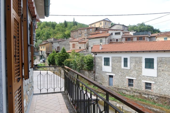 Image No.14-Maison de village de 2 chambres à vendre à Casola in Lunigiana