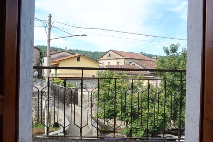 Image No.15-2 Bed Village House for sale