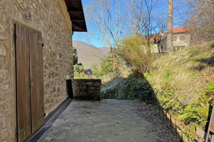 Image No.13-3 Bed Farmhouse for sale