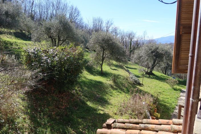 Image No.20-3 Bed Farmhouse for sale