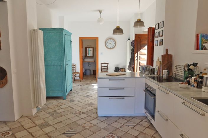 Image No.23-3 Bed Farmhouse for sale