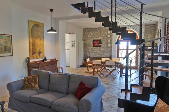 Image No.37-3 Bed Farmhouse for sale