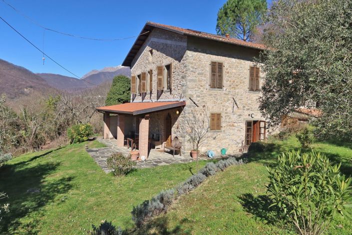 Image No.5-3 Bed Farmhouse for sale