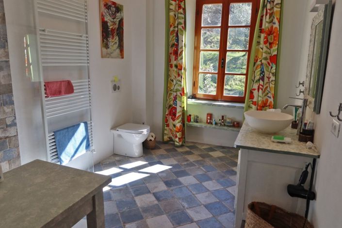 Image No.50-3 Bed Farmhouse for sale