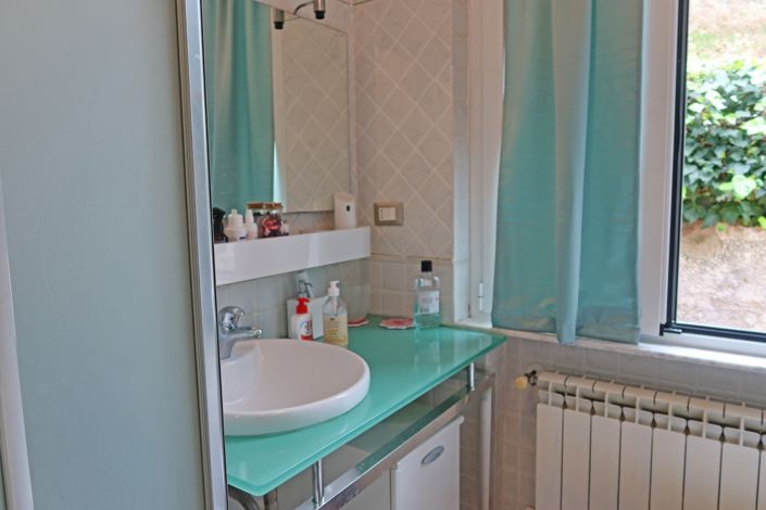 Image No.45-Propriété de 5 chambres à vendre à La Spezia