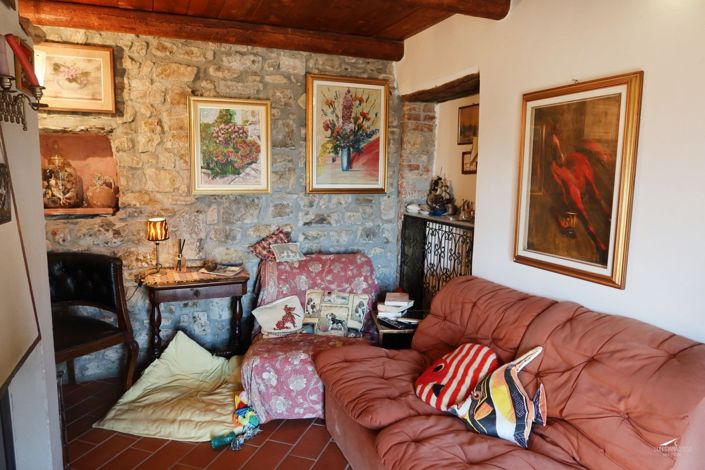 Image No.23-Propriété de 4 chambres à vendre à Bagnone