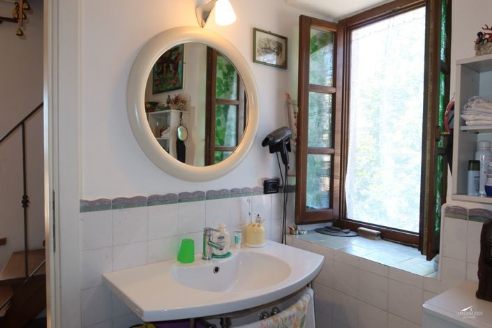Image No.31-Propriété de 4 chambres à vendre à Bagnone