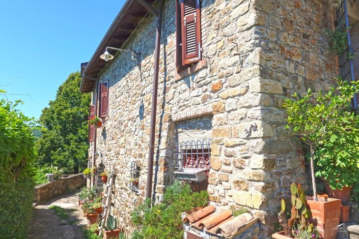 Image No.4-Propriété de 4 chambres à vendre à Bagnone