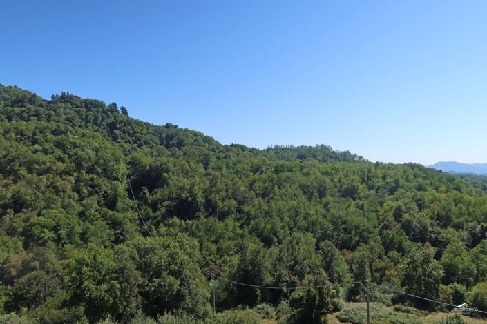 Image No.50-4 Bed Property for sale