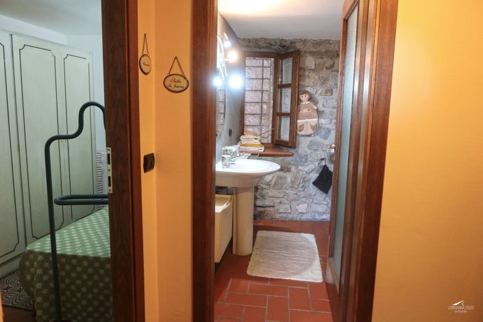 Image No.52-Propriété de 4 chambres à vendre à Bagnone