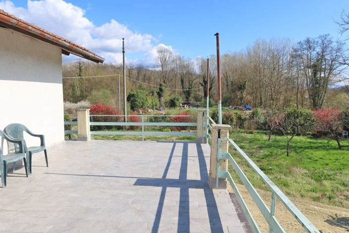 Image No.17-1 Bed Property for sale