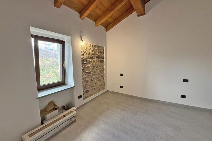 Image No.13-1 Bed Village House for sale