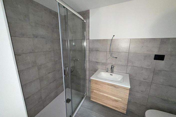 Image No.19-1 Bed Village House for sale