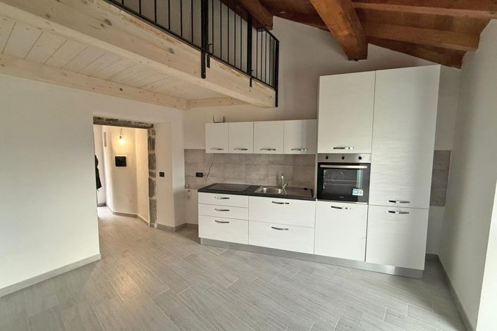 Image No.8-1 Bed Village House for sale