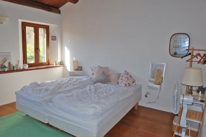 Image No.21-3 Bed Village House for sale