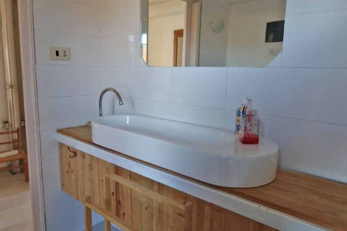 Image No.29-3 Bed Village House for sale