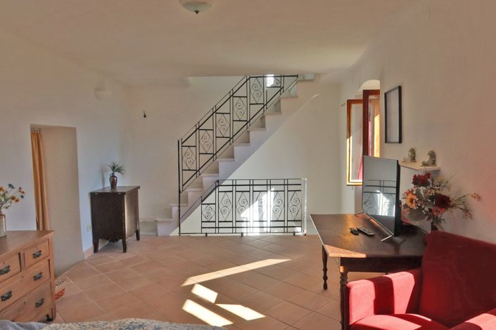 Image No.8-3 Bed Village House for sale