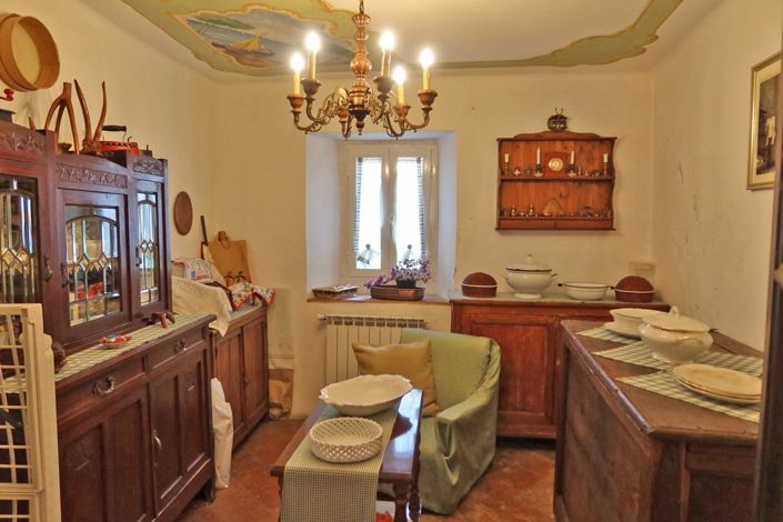 Image No.14-Propriété de 4 chambres à vendre à Fivizzano