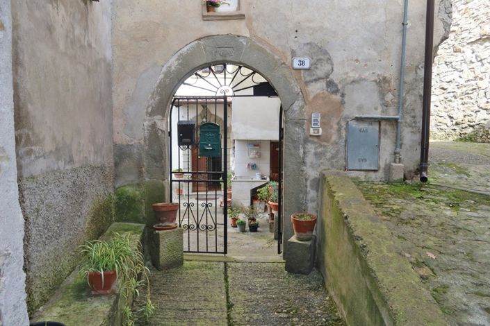 Image No.2-Propriété de 4 chambres à vendre à Fivizzano