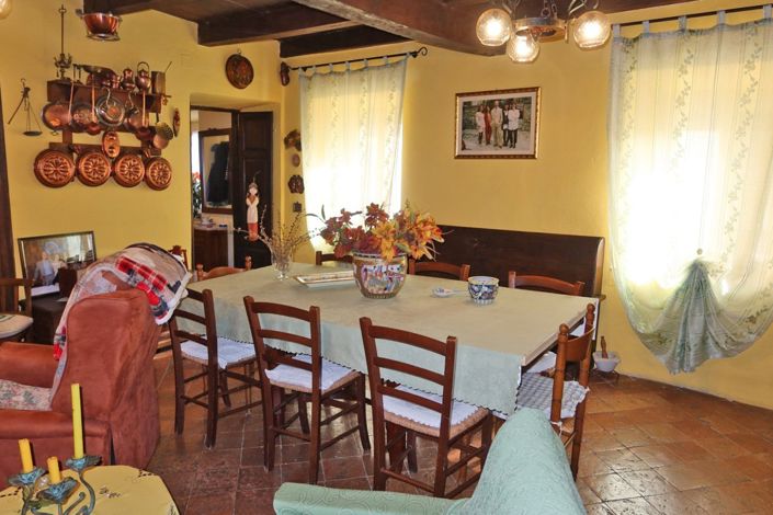 Image No.20-Propriété de 4 chambres à vendre à Fivizzano