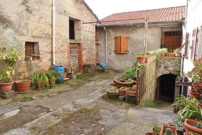 Image No.4-Propriété de 4 chambres à vendre à Fivizzano