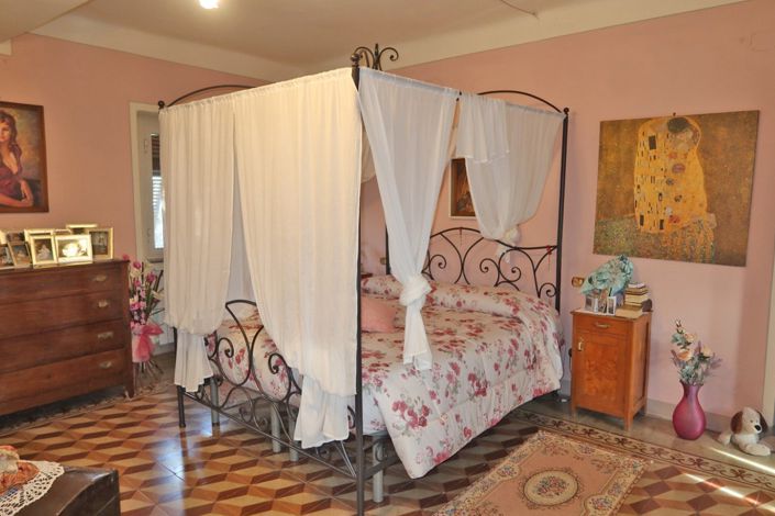 Image No.40-Propriété de 4 chambres à vendre à Fivizzano