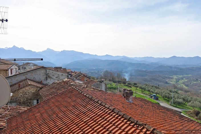 Image No.54-4 Bed Property for sale