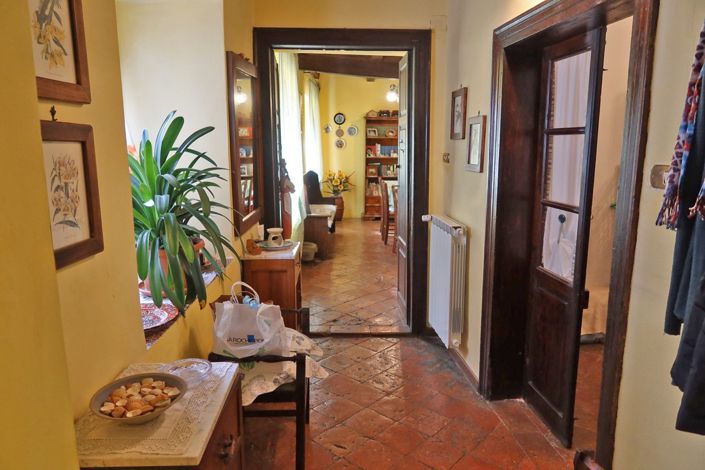 Image No.8-Propriété de 4 chambres à vendre à Fivizzano